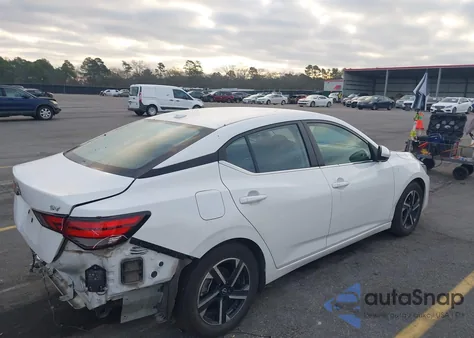 2024 Nissan Sentra Sv Xtronic Cvt z USA, uszkodzony, nr VIN 3N1AB8CV9RY211840